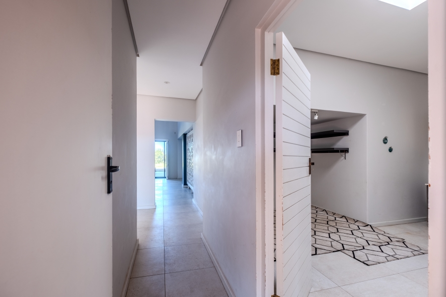 4 Bedroom Property for Sale in La Lucia KwaZulu-Natal