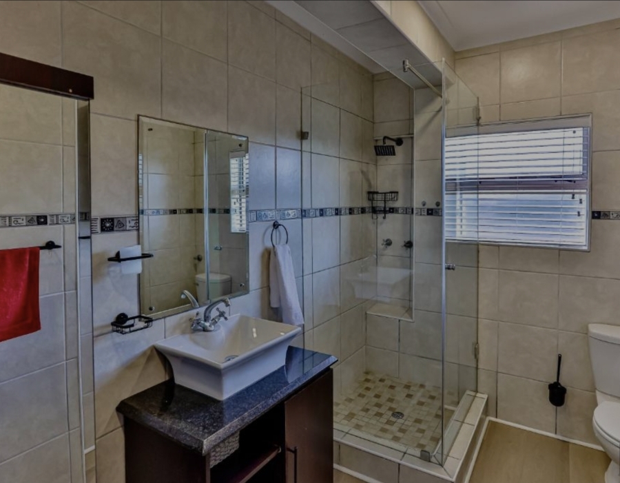 To Let 3 Bedroom Property for Rent in Sheffield Beach KwaZulu-Natal