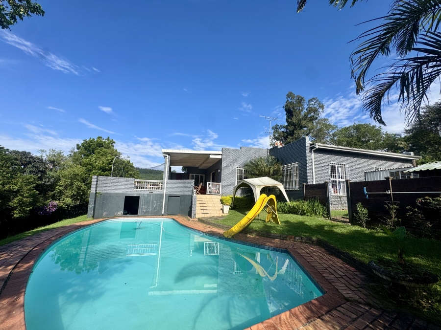 5 Bedroom Property for Sale in Chase Valley Heights KwaZulu-Natal