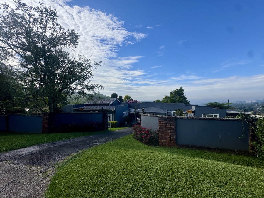 5 Bedroom Property for Sale in Chase Valley Heights KwaZulu-Natal