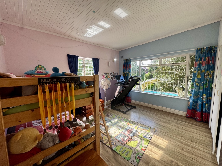 5 Bedroom Property for Sale in Chase Valley Heights KwaZulu-Natal