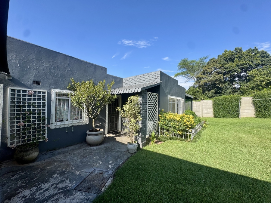 5 Bedroom Property for Sale in Chase Valley Heights KwaZulu-Natal