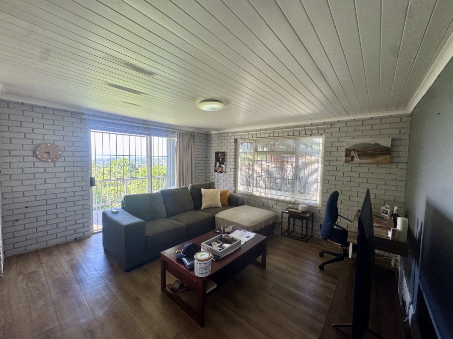 5 Bedroom Property for Sale in Chase Valley Heights KwaZulu-Natal