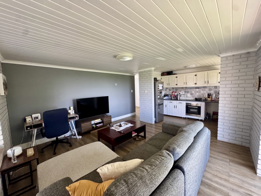 5 Bedroom Property for Sale in Chase Valley Heights KwaZulu-Natal