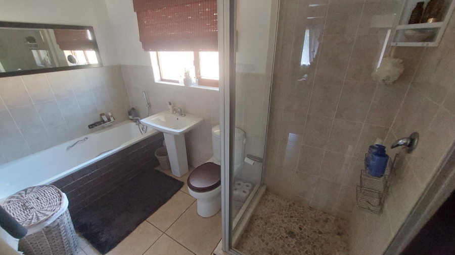 3 Bedroom Property for Sale in Hayfields KwaZulu-Natal