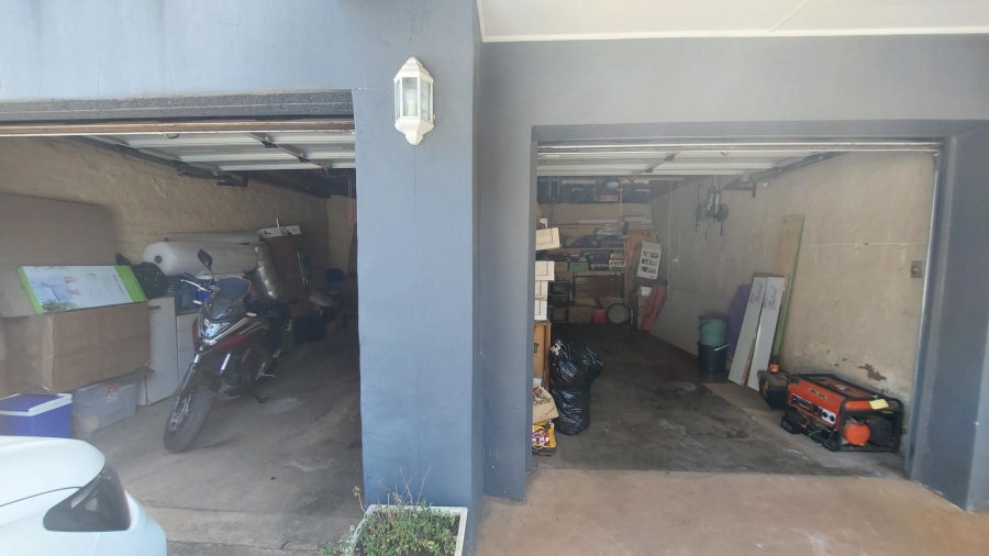 3 Bedroom Property for Sale in Hayfields KwaZulu-Natal