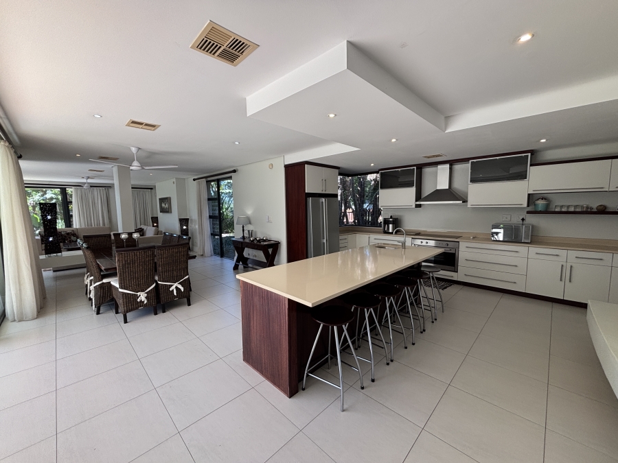5 Bedroom Property for Sale in Zinkwazi Beach KwaZulu-Natal