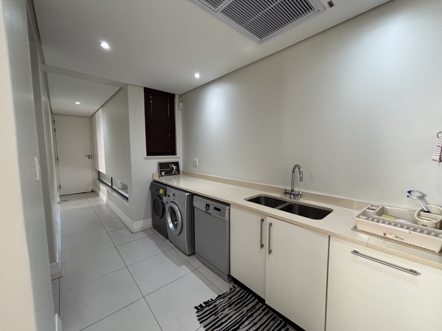 5 Bedroom Property for Sale in Zinkwazi Beach KwaZulu-Natal