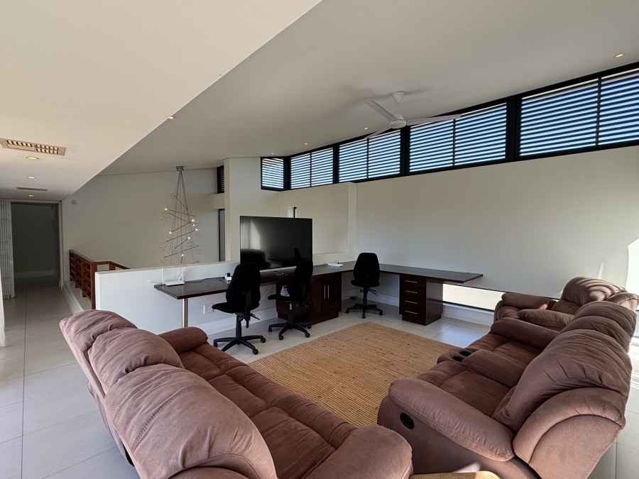 5 Bedroom Property for Sale in Zinkwazi Beach KwaZulu-Natal