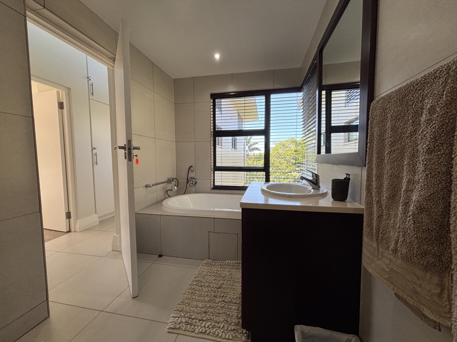 5 Bedroom Property for Sale in Zinkwazi Beach KwaZulu-Natal