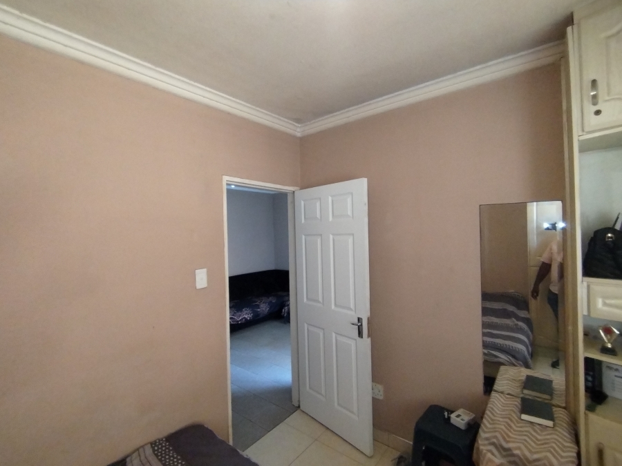 2 Bedroom Property for Sale in Isipingo Beach KwaZulu-Natal