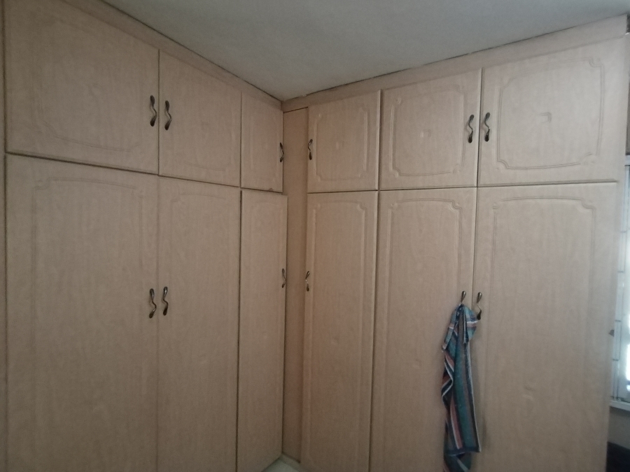 2 Bedroom Property for Sale in Isipingo Beach KwaZulu-Natal