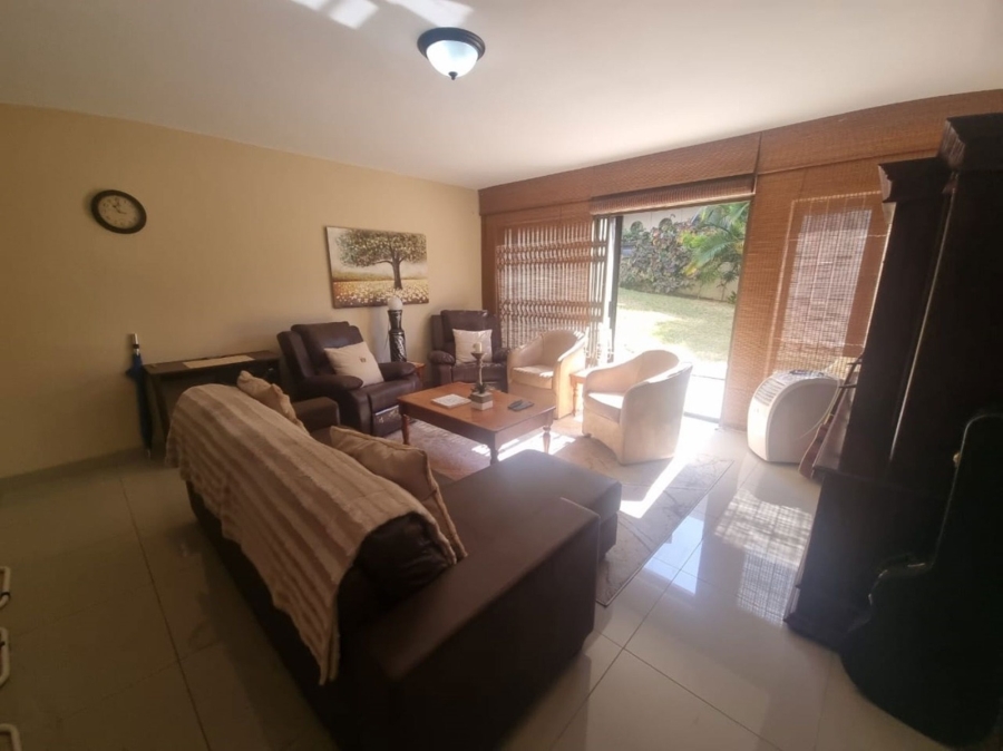 To Let 2 Bedroom Property for Rent in Umhlanga KwaZulu-Natal