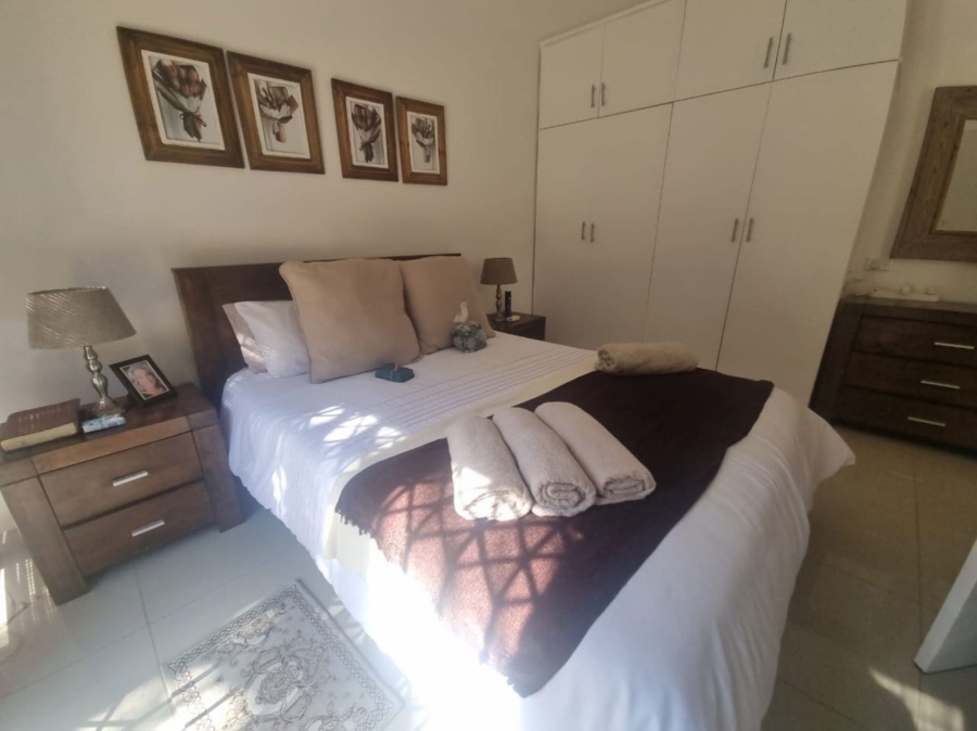To Let 2 Bedroom Property for Rent in Umhlanga KwaZulu-Natal
