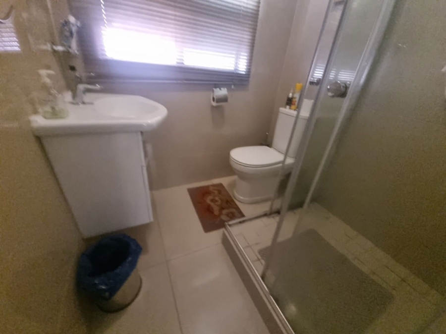 To Let 2 Bedroom Property for Rent in Umhlanga KwaZulu-Natal