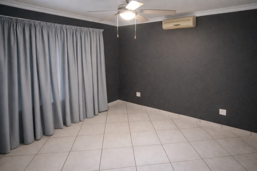 3 Bedroom Property for Sale in Kwambonambi KwaZulu-Natal