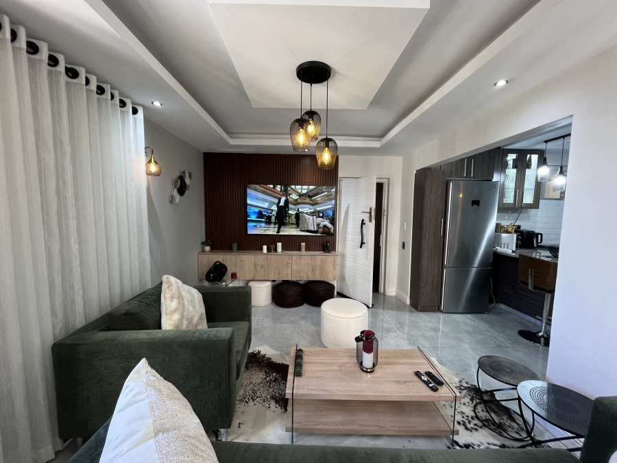 2 Bedroom Property for Sale in South Beach KwaZulu-Natal