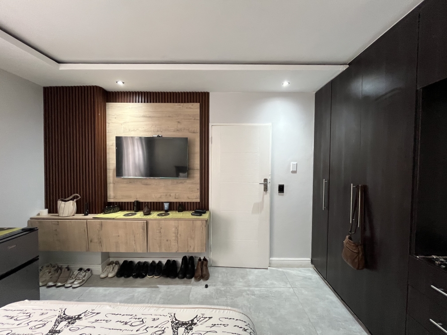 2 Bedroom Property for Sale in South Beach KwaZulu-Natal