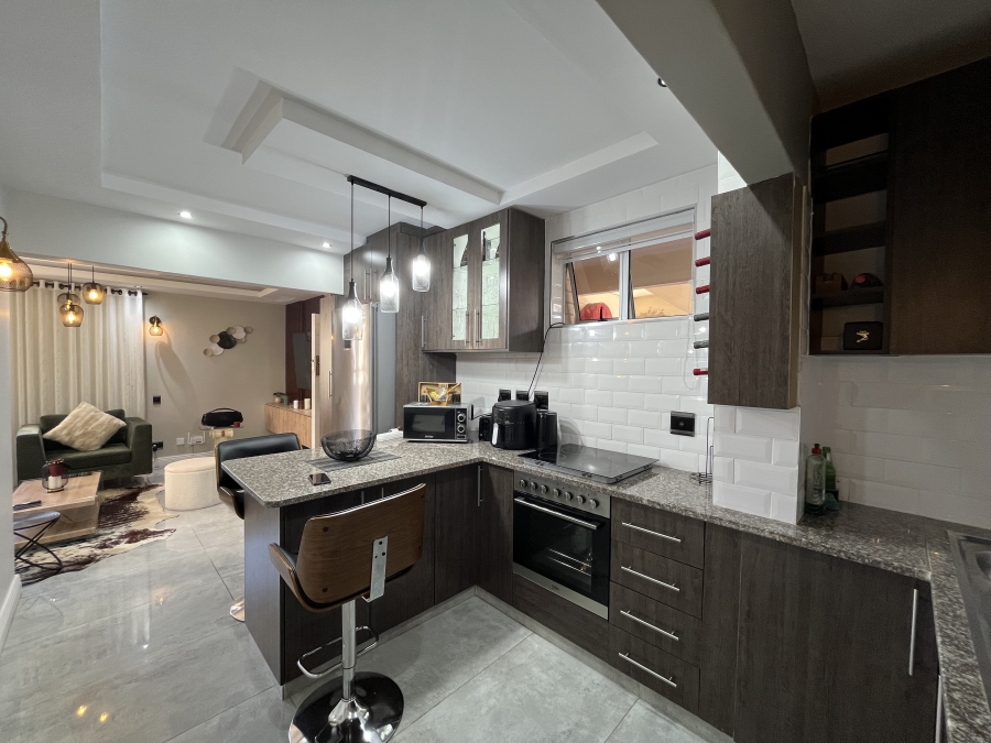 2 Bedroom Property for Sale in South Beach KwaZulu-Natal