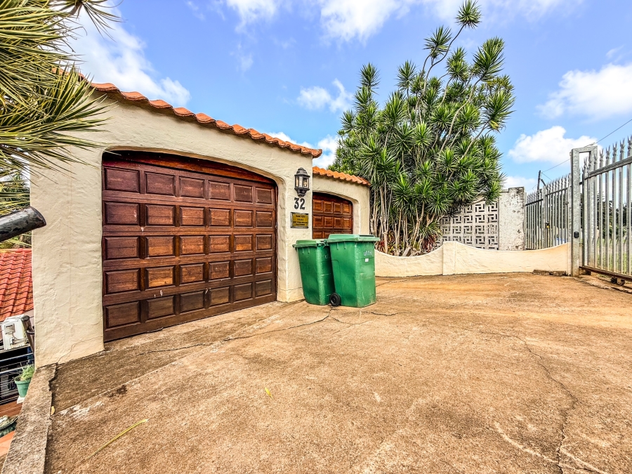 5 Bedroom Property for Sale in Empangeni Central KwaZulu-Natal