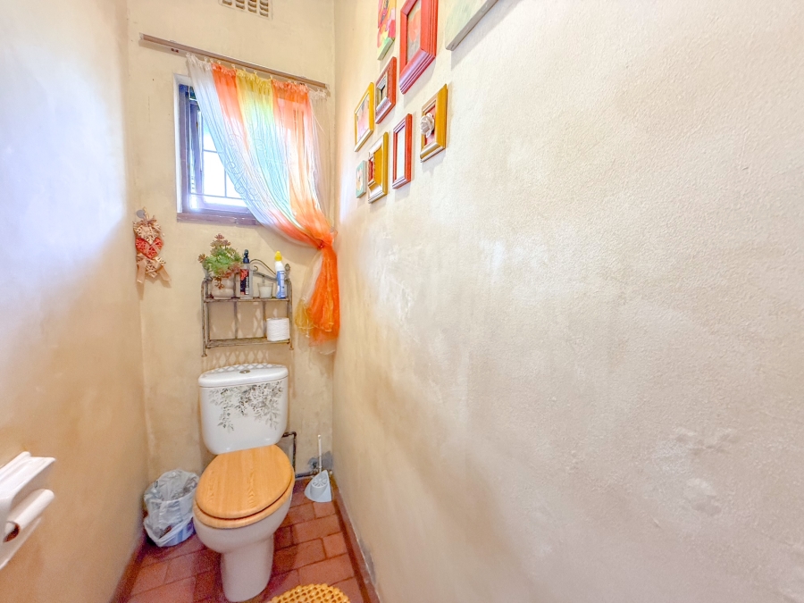 5 Bedroom Property for Sale in Empangeni Central KwaZulu-Natal