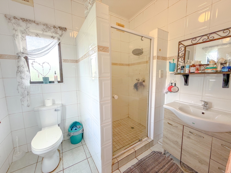 5 Bedroom Property for Sale in Empangeni Central KwaZulu-Natal