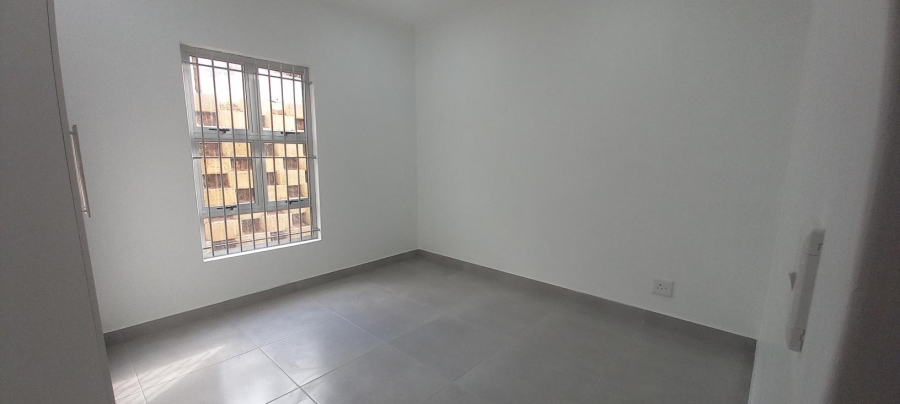 To Let 2 Bedroom Property for Rent in Kloof KwaZulu-Natal