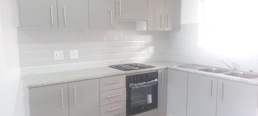 To Let 2 Bedroom Property for Rent in Kloof KwaZulu-Natal