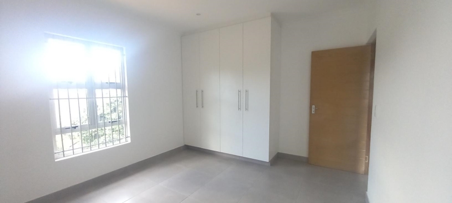 To Let 2 Bedroom Property for Rent in Kloof KwaZulu-Natal