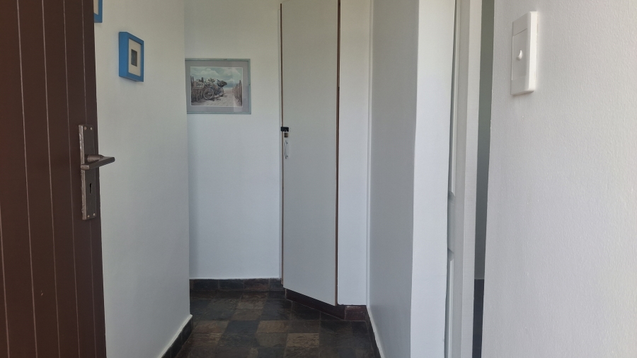 2 Bedroom Property for Sale in Amanzimtoti KwaZulu-Natal