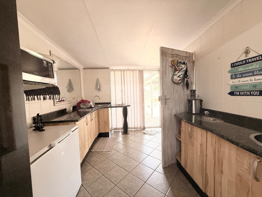 4 Bedroom Property for Sale in Pioneer Park KwaZulu-Natal