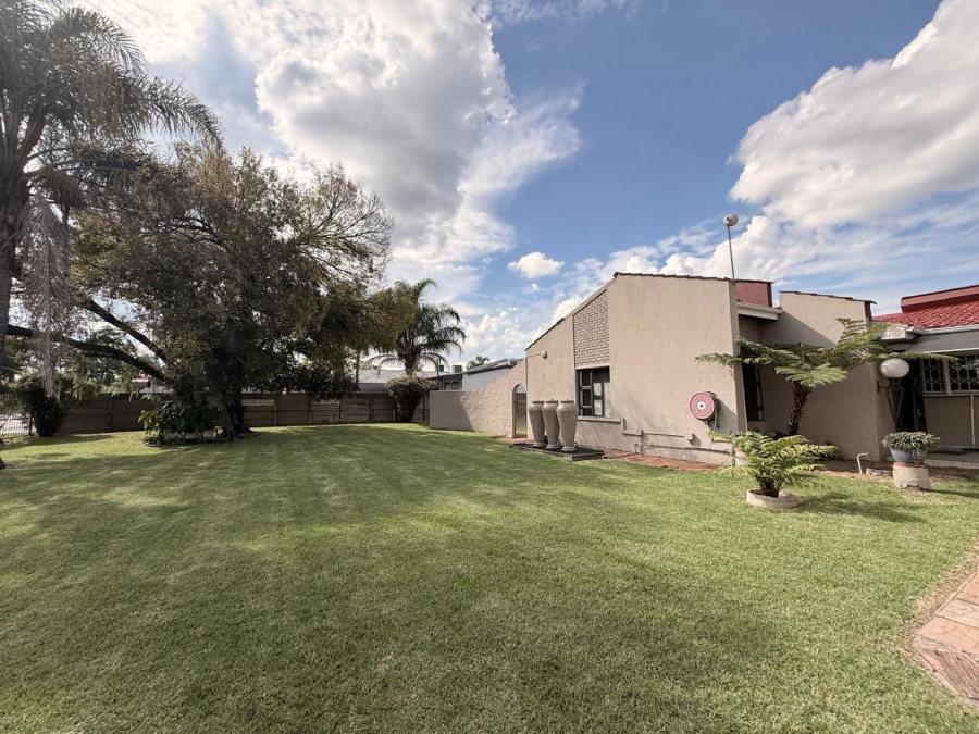 4 Bedroom Property for Sale in Pioneer Park KwaZulu-Natal