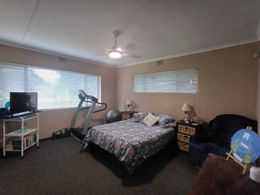 3 Bedroom Property for Sale in Margate KwaZulu-Natal