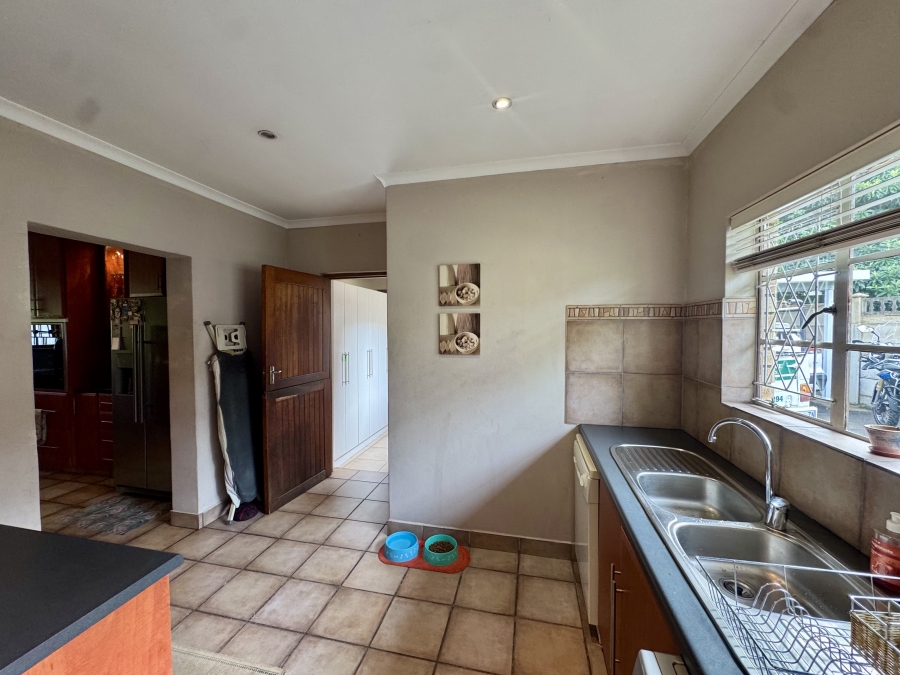3 Bedroom Property for Sale in Bellevue KwaZulu-Natal