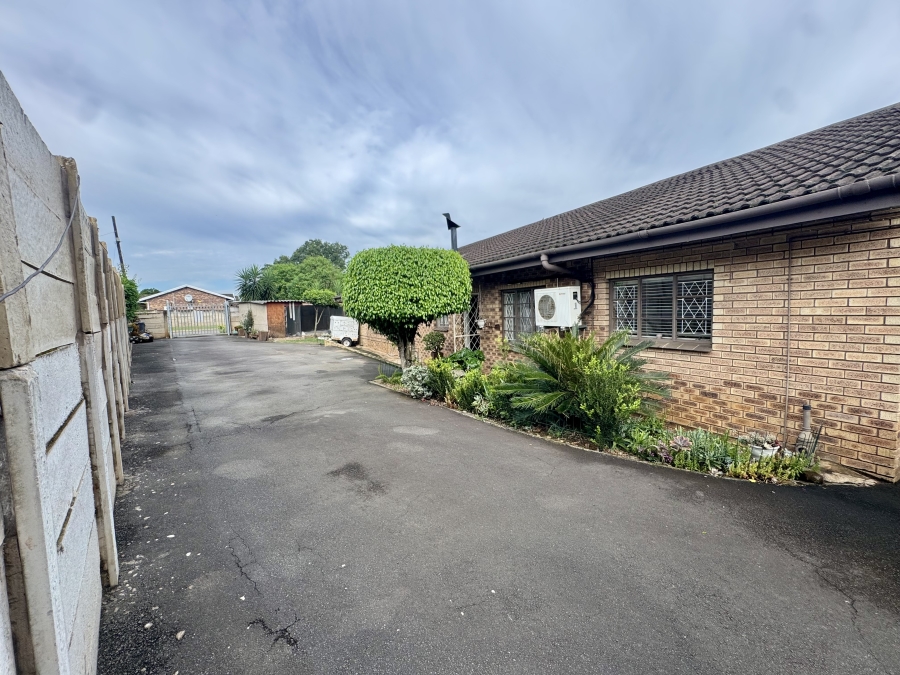 3 Bedroom Property for Sale in Bellevue KwaZulu-Natal