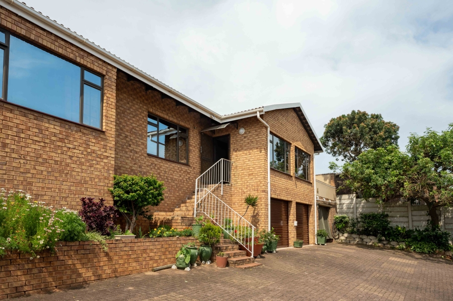 3 Bedroom Property for Sale in Scottburgh Central KwaZulu-Natal