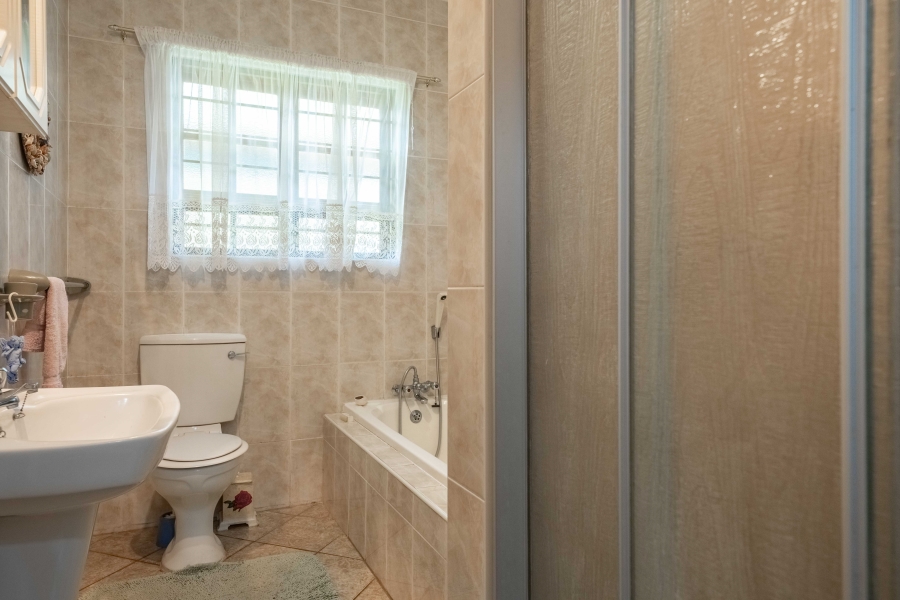 3 Bedroom Property for Sale in Scottburgh Central KwaZulu-Natal