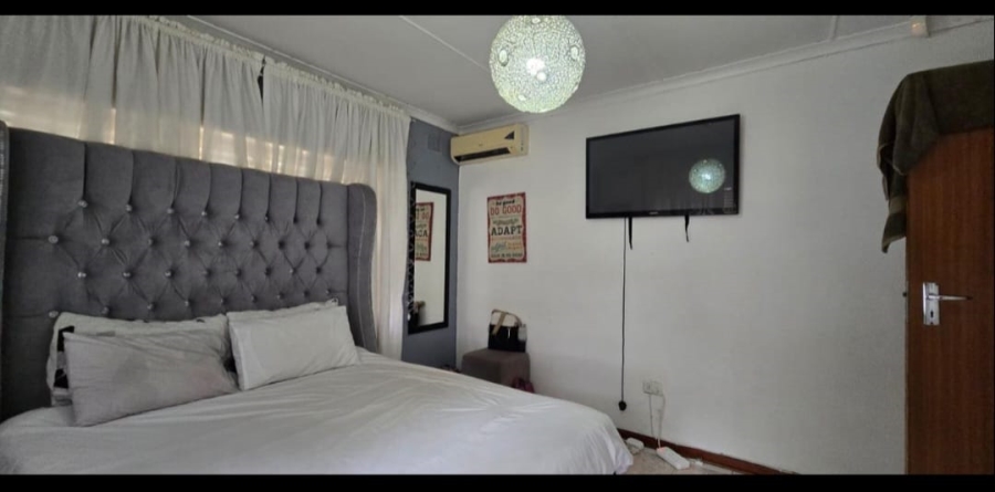 6 Bedroom Property for Sale in Stanger Heights KwaZulu-Natal