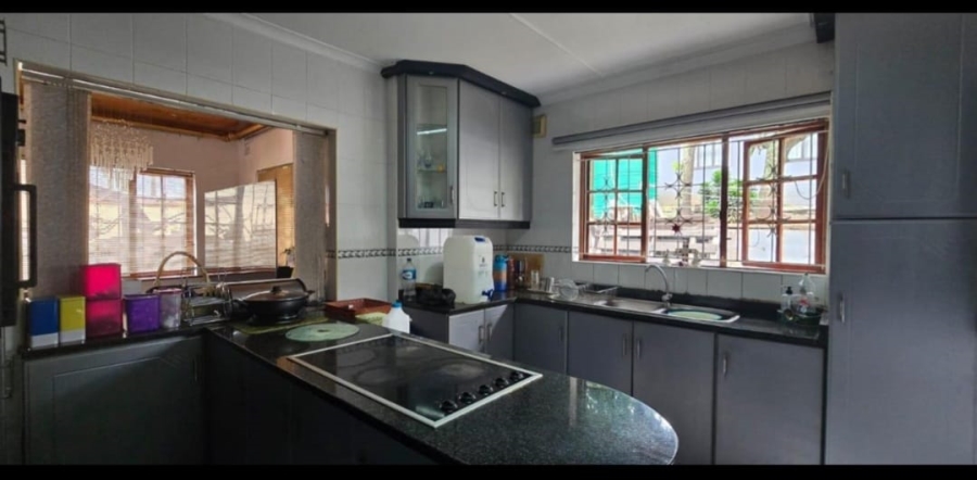 6 Bedroom Property for Sale in Stanger Heights KwaZulu-Natal