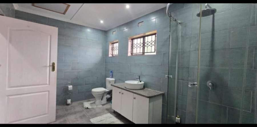 6 Bedroom Property for Sale in Stanger Heights KwaZulu-Natal