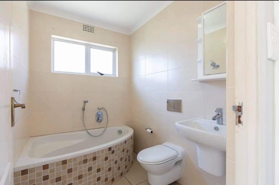 2 Bedroom Property for Sale in Durban North KwaZulu-Natal