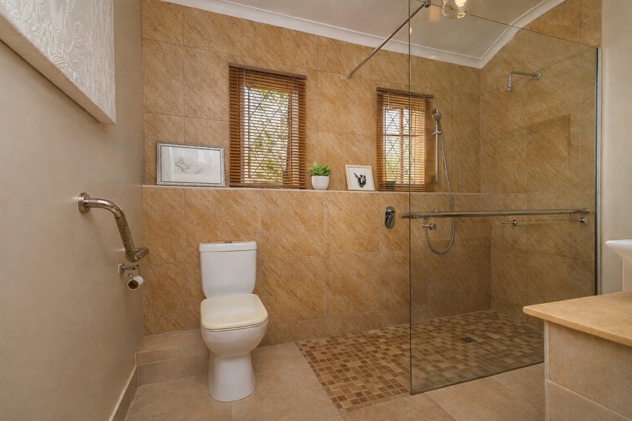 3 Bedroom Property for Sale in Kloof KwaZulu-Natal