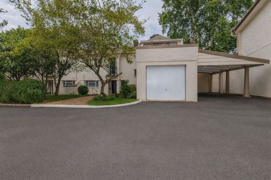 3 Bedroom Property for Sale in Kloof KwaZulu-Natal