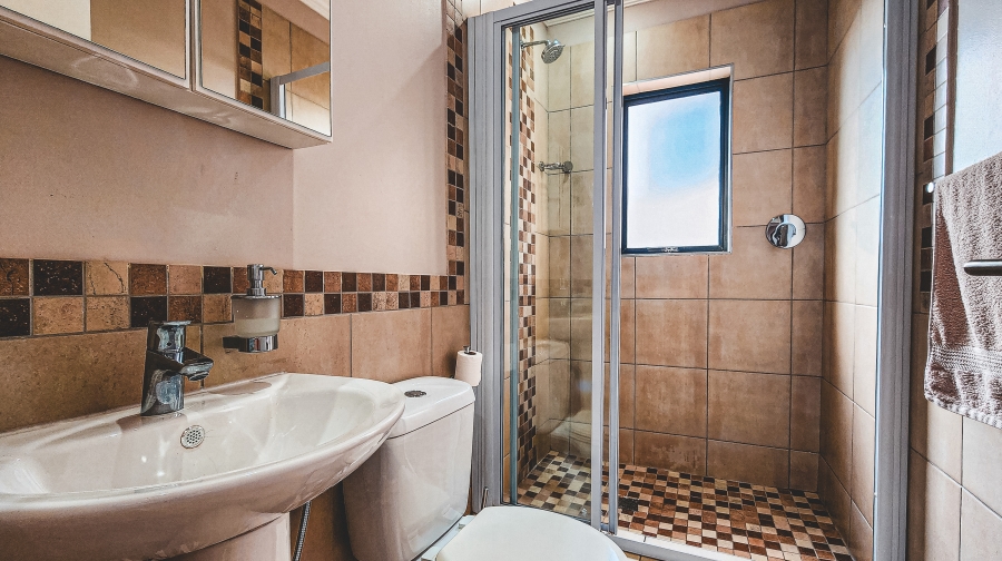 To Let 2 Bedroom Property for Rent in Shakas Rock KwaZulu-Natal