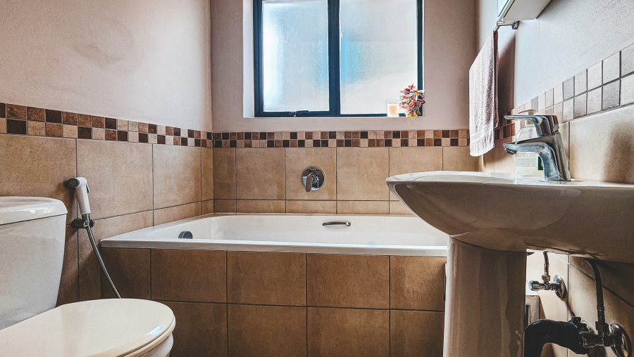 To Let 2 Bedroom Property for Rent in Shakas Rock KwaZulu-Natal