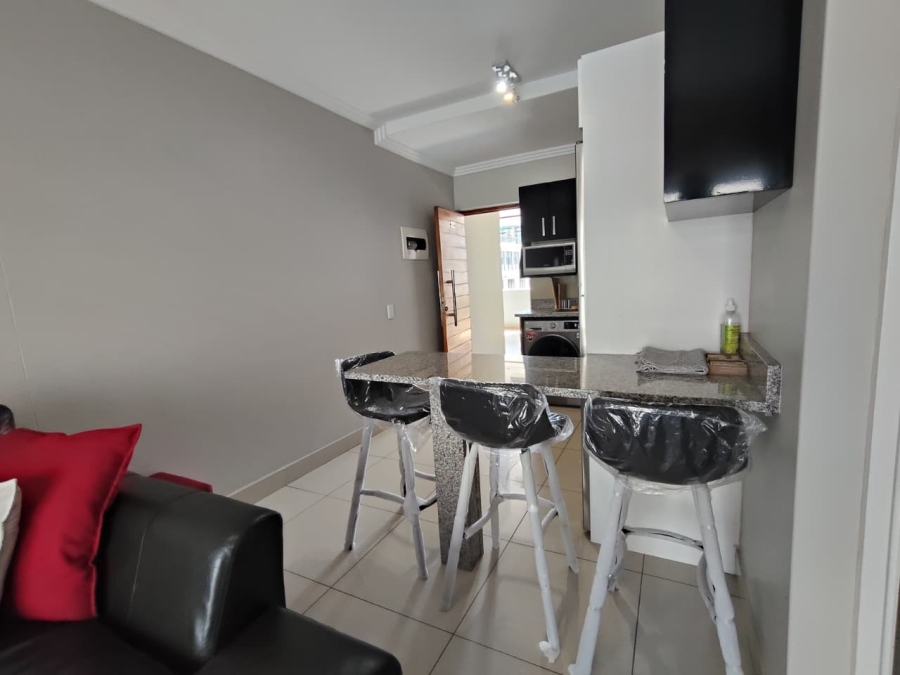 To Let 2 Bedroom Property for Rent in Umhlanga Ridge KwaZulu-Natal
