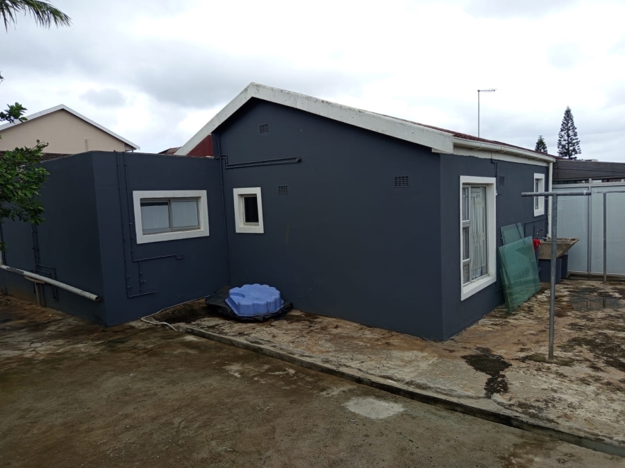 3 Bedroom Property for Sale in Parkgate KwaZulu-Natal