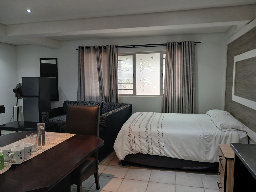 To Let 1 Bedroom Property for Rent in Glen Ashley KwaZulu-Natal