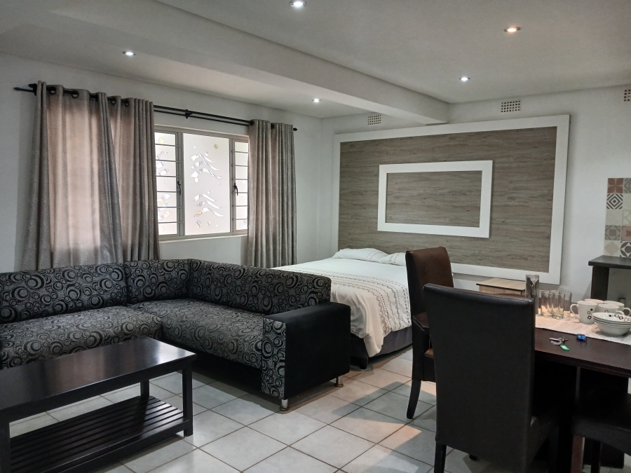 To Let 1 Bedroom Property for Rent in Glen Ashley KwaZulu-Natal