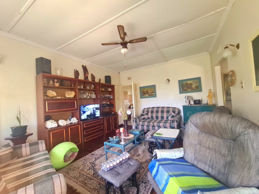 5 Bedroom Property for Sale in Mandeni KwaZulu-Natal